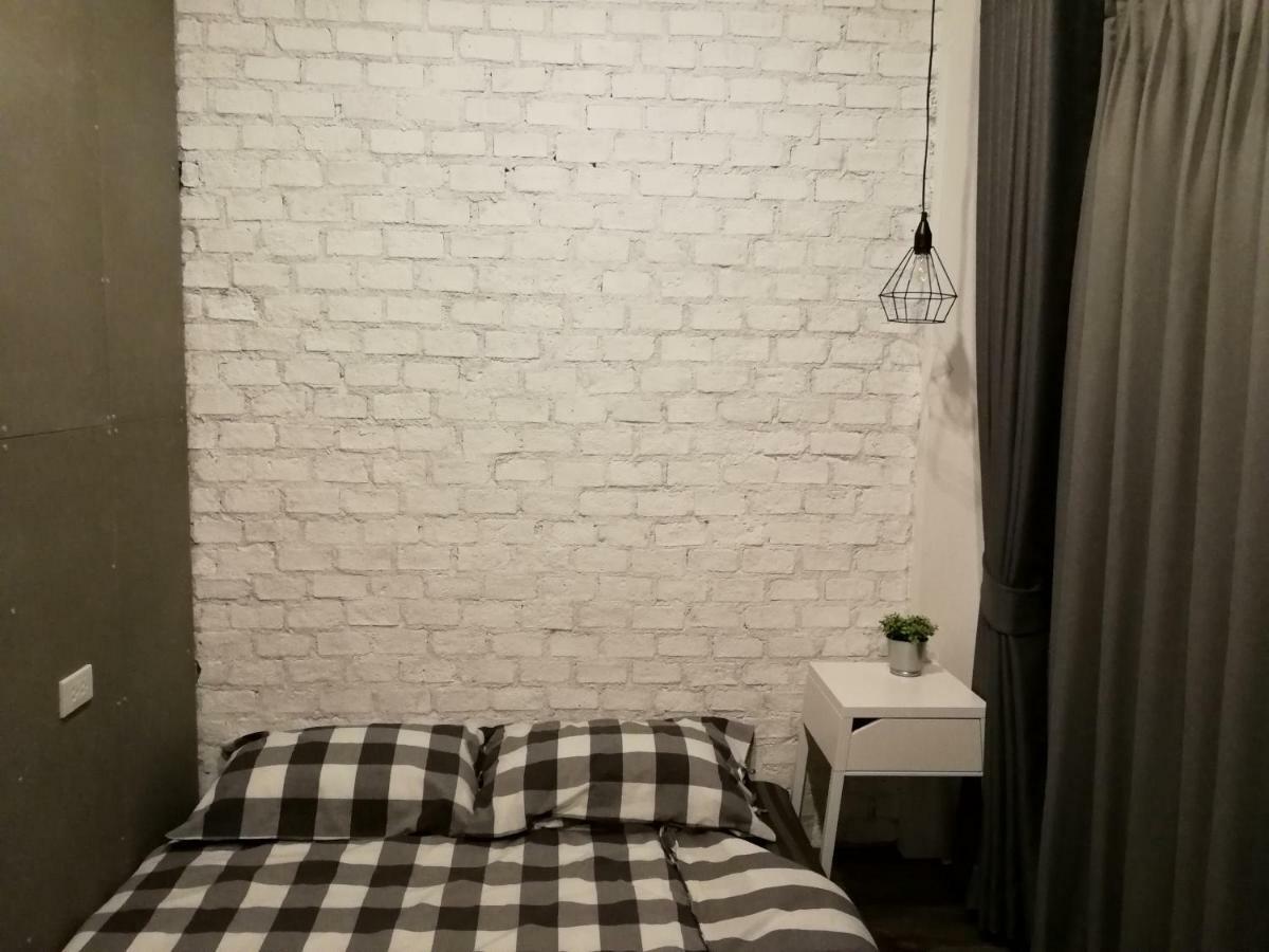 Fun Dee Hostel Ayutthaya Экстерьер фото